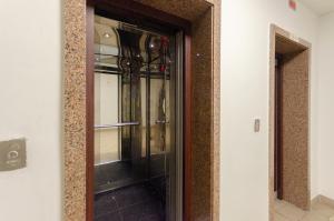 Petrovdom Apartments 13-1327 in RC Diplomat Hall, Zhylianska 59