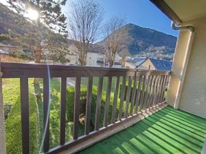 Appartements Appartement T3 pour 6 personnes, balcon sud, parking, proche des pistes – Saint-Lary-Soulan - FR-1-457-146 : photos des chambres