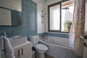 Villa Tavrou Enas - Stunning 3 Bedroom Latchi Villa With Pool With Panoramic