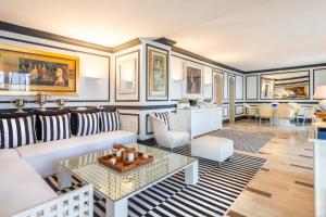 Elegant Lozica Villa 4 Bedrooms Villa Dubrovnik Palazio Seafront