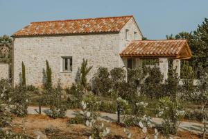 Superior Attic Villa With Private Pool Nsv Kanali Beach Preveza