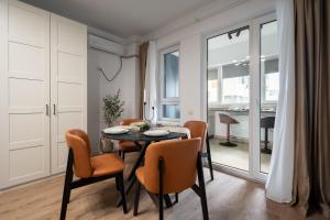 Central Spacious Apartment 509