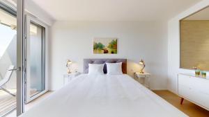 Superb lakeview flat - in the heart of Lavaux