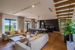 Elegant Istria Villa 18M Private Pool Villa Novica Platinum 4 Bedrooms