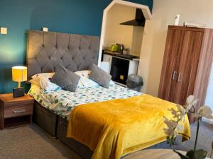 Lovely Beach Apartment