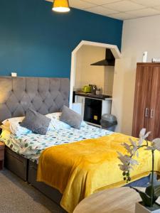Lovely Beach Apartment