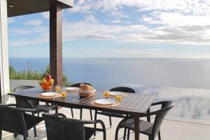 Spectacular Calheta Villa Villa Cliffscape 3 Bedrooms Panoramic Sea View