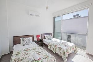 Villa Ochosto Eos - Luxury 5 Bedroom Protaras Villa With Private Pool - Close