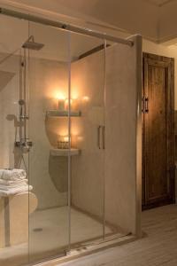 Luxury Santorini Villa Pure Bliss Villa Outdoor Plunge Pool Calderaview