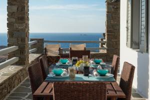 Platinum Paros Villa Ocyrhoe Iii Villa 4 Bedrooms Private Pool