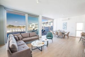 Villa Olive Titan, Brand New,Exquisite 5Bdr Protaras Villa With Pool