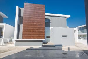 Villa Olive Titan, Brand New,Exquisite 5Bdr Protaras Villa With Pool