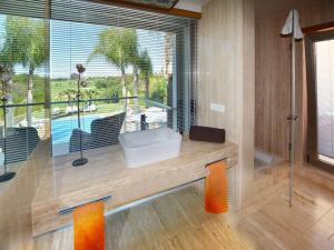 Special Vilamoura Villa 6 Bedrooms Villa Lagoon Private Pool With Great Golf Course Views Algarve