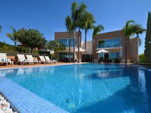 Special Vilamoura Villa 6 Bedrooms Villa Lagoon Private Pool With Great Golf Course Views Algarve