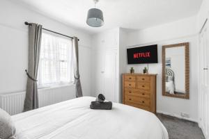 Little Wiston- With free parking