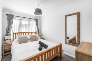 Little Wiston- With free parking