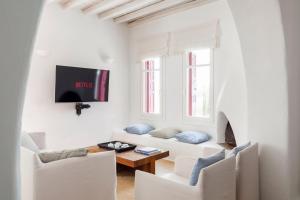 Excellent Mykonos Villa Villa Psarrou Epsilon 4 Bedrooms Stunning Sea View