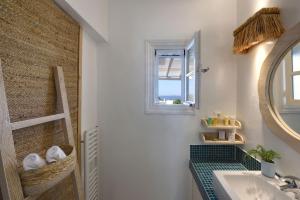 Executive Paros Villa 4 Bedrooms Villa Island Spirit Amazing Sea Views