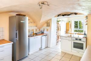 Maisons de vacances Grand gite ideal pour famille et groupe, piscine et plages privees : photos des chambres