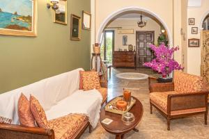 Andrianas Sweet Place