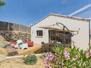 Maisons de vacances 500 m de la plage - jardin - maison pour 6 : photos des chambres