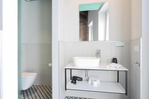 Deluxe Double Room with Spa Bath  room in YOU & CO. Quart Boutique