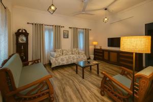 Casa Verde by Célara Aurum - 4BHK Villa with Private Pool, BBQ & Ice Bath