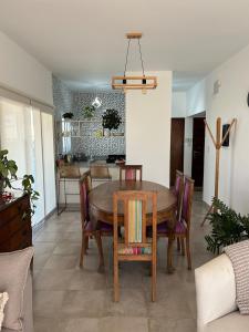 Casa entre cerros con pileta a 20 min de Salta