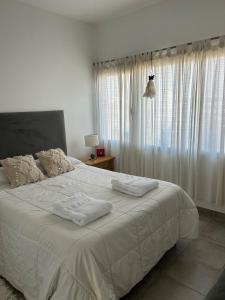 Casa entre cerros con pileta a 20 min de Salta