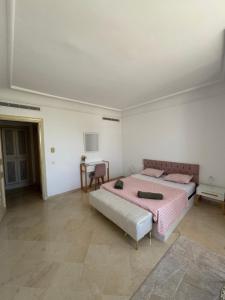 Seaside Luxury Apartment