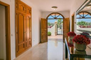 Premium Villa with private pool, garden & BBQ