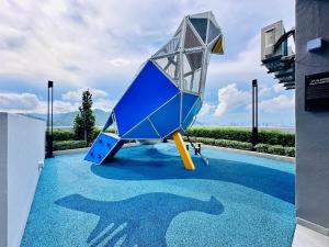 Sky Pool Luxury Stay Sea View Bayan Airport