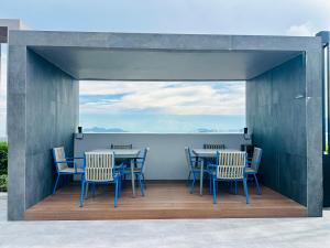 Sky Pool Luxury Stay Sea View Bayan Airport