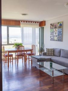 BaruHaus piscina y parking Rianxo x2 - 4hvězdičkové hotely ve městě Rianjo