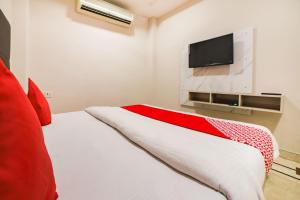 Hotel O The Sterling New Delhi railway station