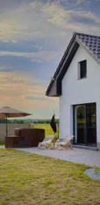 Pod Izerskim Niebem - kameralny domek z balią, w sąsiedztwie Świeradowa-Zdroju