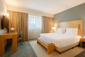 Suite room in SANA Malhoa Hotel