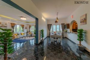 EKOSTAY - Moonlight Villa