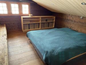 Heimelige Wohnung in einem Walliser Haus