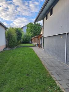Maisons de vacances Le Clos du Bosmont, proche A36 : photos des chambres