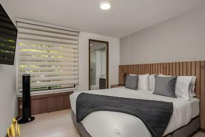 Ankara 501 - Modern Apt inside Provenza with AC