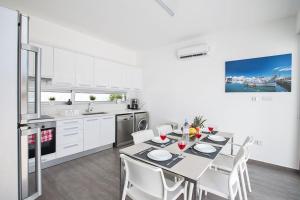 Villa Ochosto Loux - Fabulous 5 Bedroom Protaras Villa With Private Pool