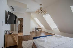 Parklane Boutique Hotel - Newly Renovated