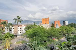 Aria Living 500 - Modern with Private Terrace