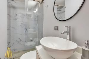 Aria Living 200 - Vibrant Apartment in Laureles