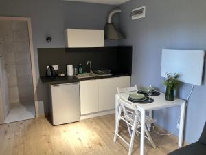 Cisy Resort II-bon turystyczny,ogrodzony teren na wyłączność,150 m od jeziora