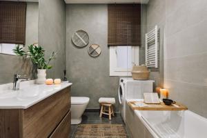 Feshi - 3 bedrooms in Eixample Dreta
