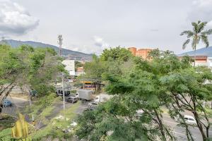 Aria Living 401 - Sophisticated Living in Laureles