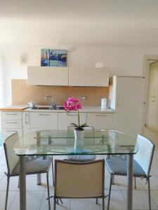 Nuovo Trilocale VerdeMare con Garage Privato - Comfort & Luxury