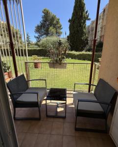 Appartements Peaceful Nice Apartment Garden View, 20 min from beach : photos des chambres